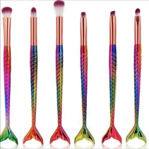 6 Piece Mermaid Tail Brush Set